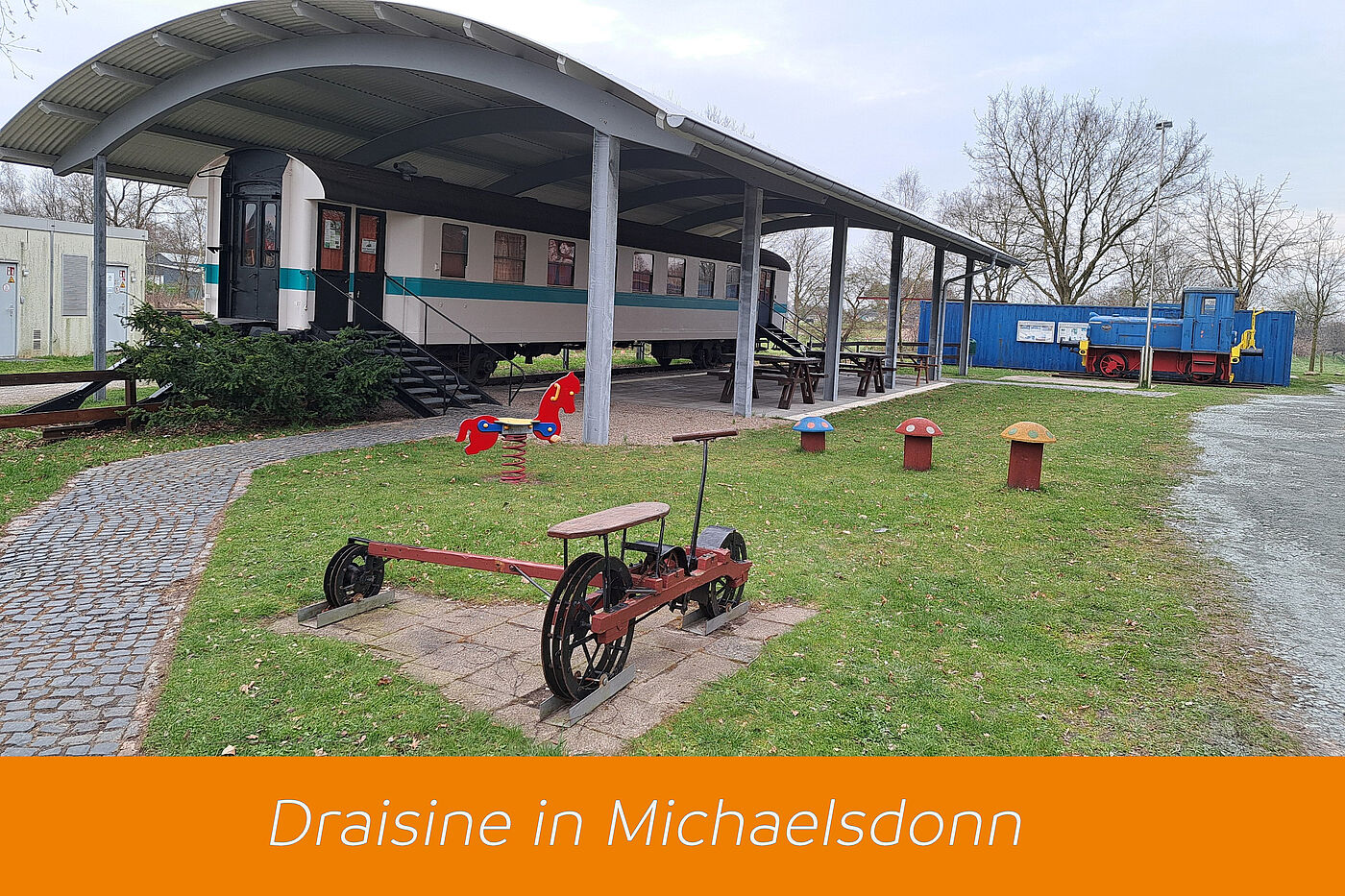 Bild der Woche:Draisine am Draisinenbahnhof Michaelsdonn