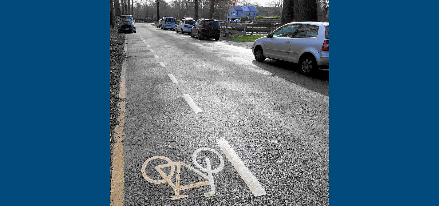 OG-Lingen-Auguststrasse-Peter-Blauert.JPG Parken auf Schutzstreifen in der Auguststraße