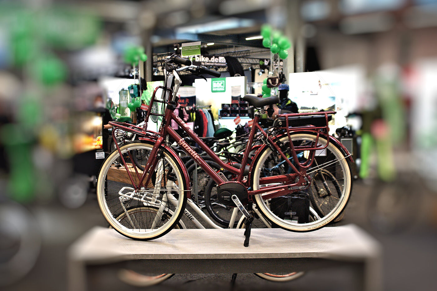 Pedelecs in Old-Fashion-Style