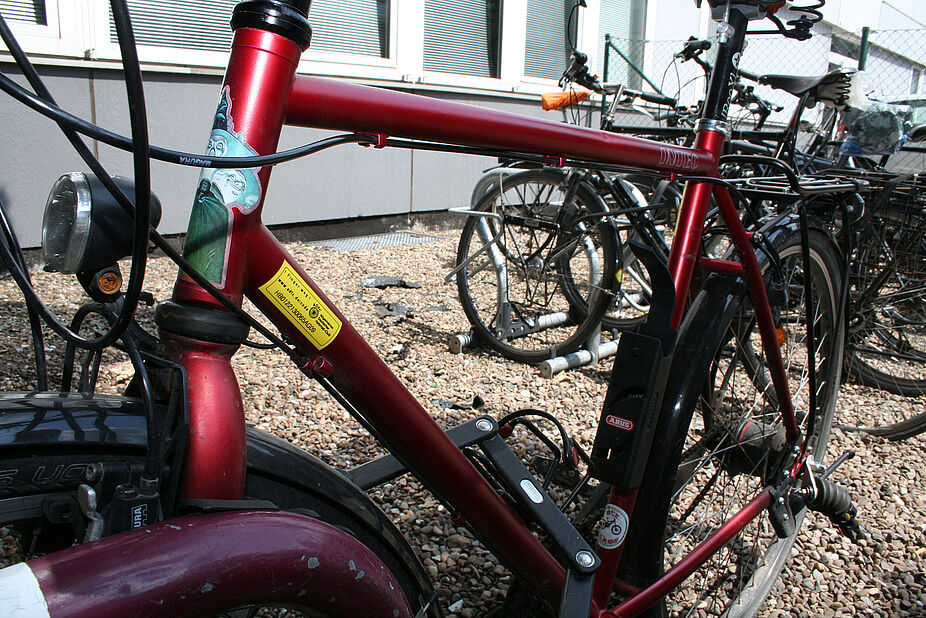 Codierung auf einem Fahrrad Eine Codierung zeigt, wer der Eigentümer des geklauten Rads ist.